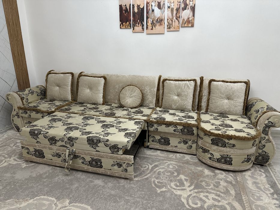 Диван гостиный раскладной