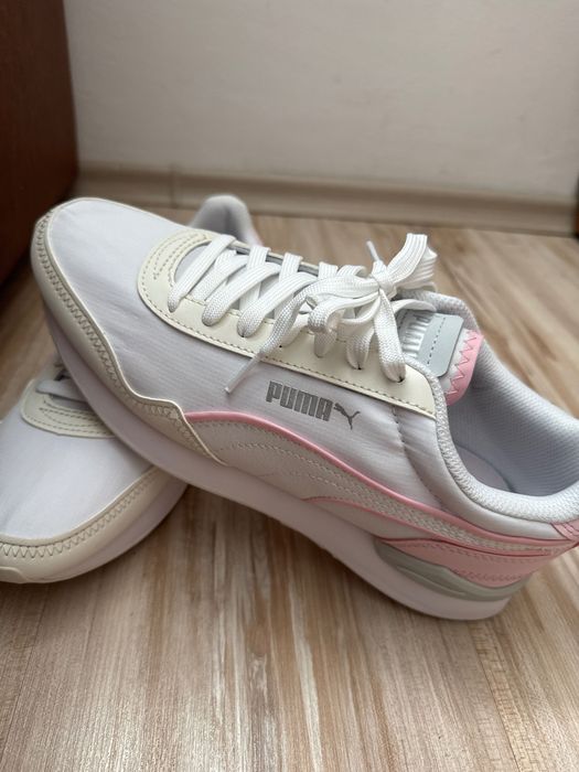 Puma DISTA RUNNER TECH 38466511 дамски маратонки 41 нови