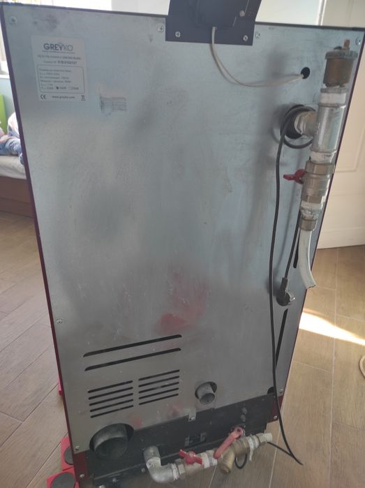 Пелетна камина GREYKO 16kW, водна риза