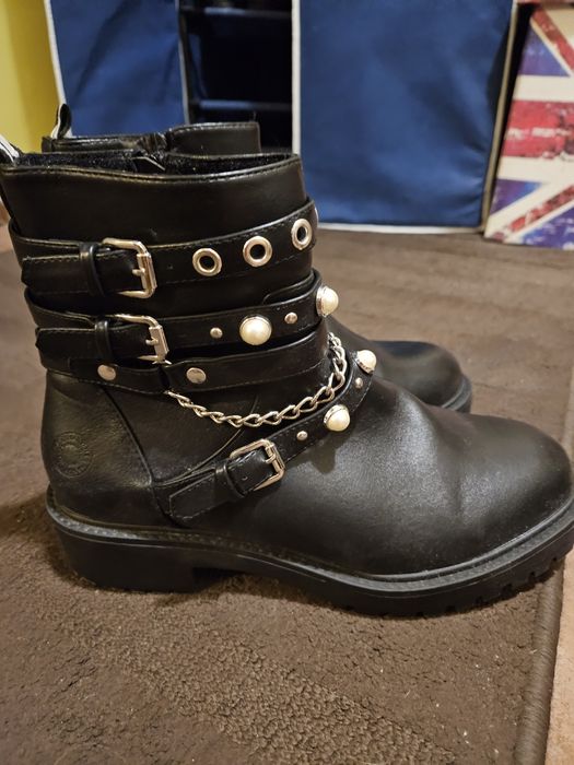 Есенно-зимни обувки Bull Boxer