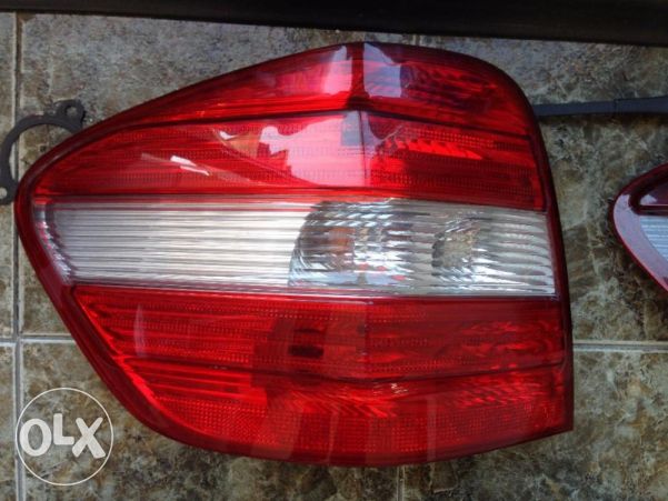 Стоп ляв MERCEDES-BENZ ML W164 мерцедес 05-08г. 2бр.