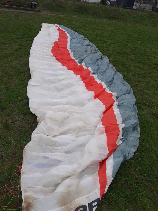 Парапланер за кайтване