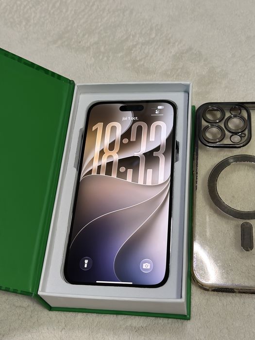 iPhone 14 Pro Max Alb 256 GB excelent 91% la cutie + Husa