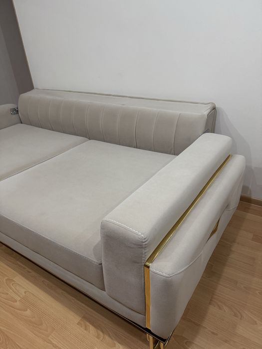 Продается Диван в отличном состоянии