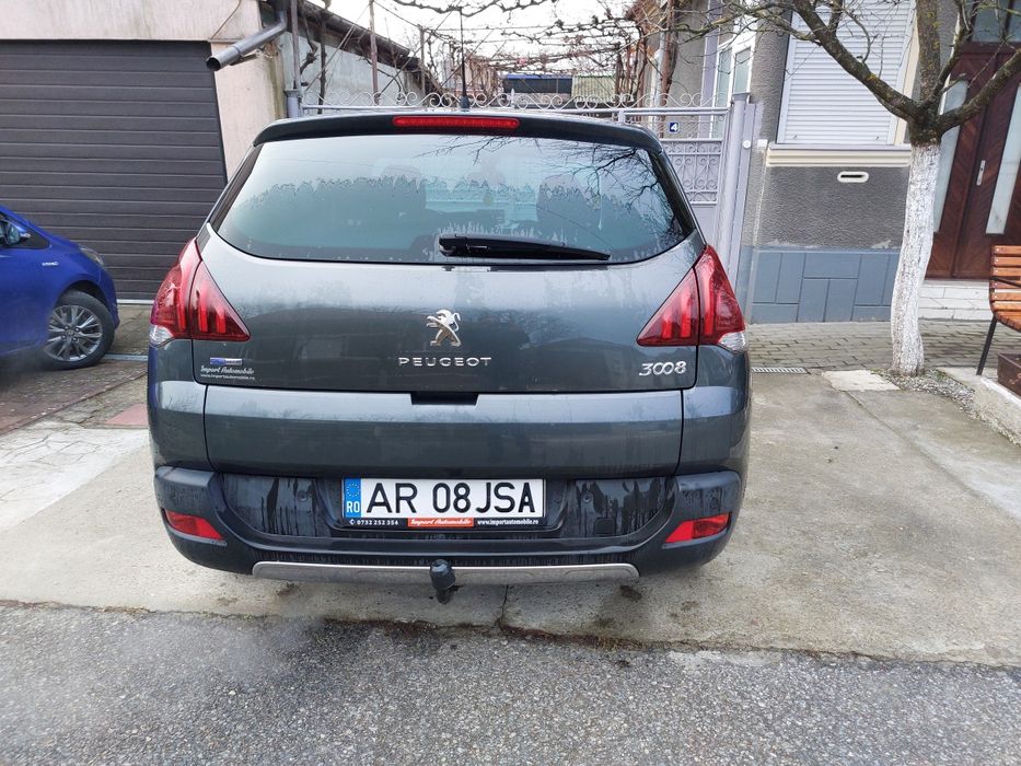 Peugeot 3008 1.2 benzina 130 CP tip STYLE an 2016