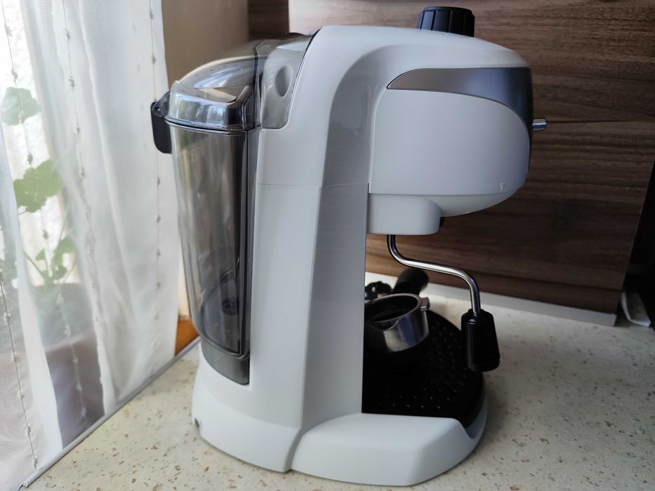 Кафемашина DeLonghi/Делонги EC221.W