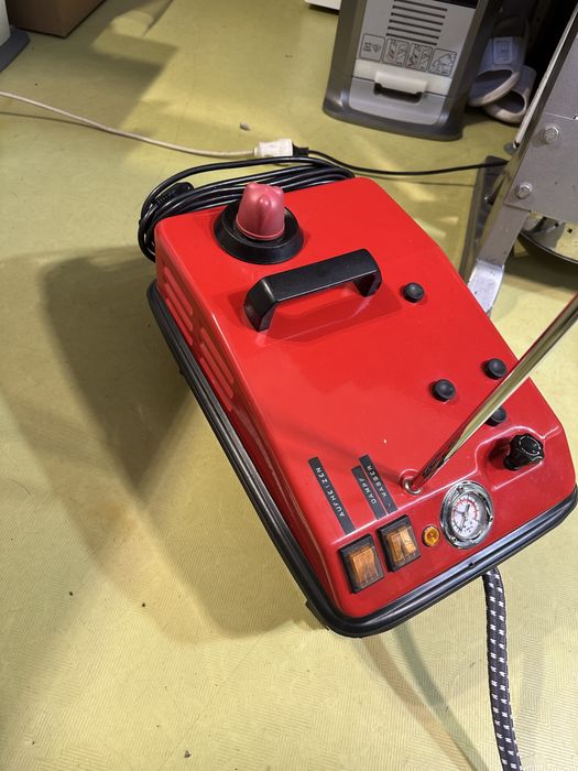 Мощна парна ютия Gazzella в гаранция