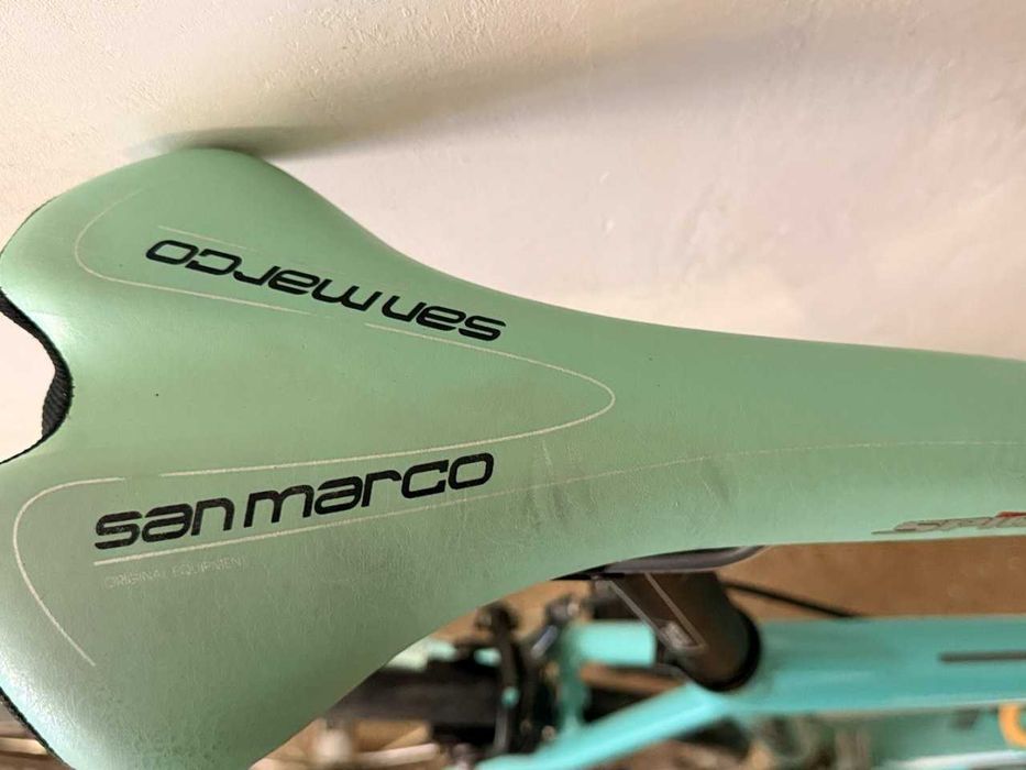 Шосеен велосипед Bianchi via nirone 7