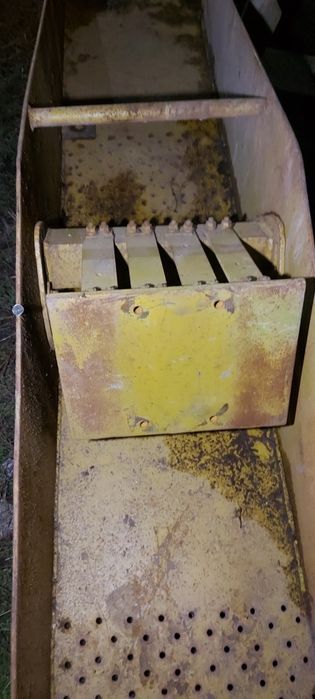 Вибра стол конвейный для брусчатка