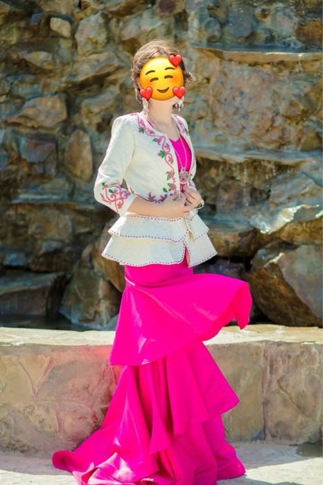 Костюм национальный