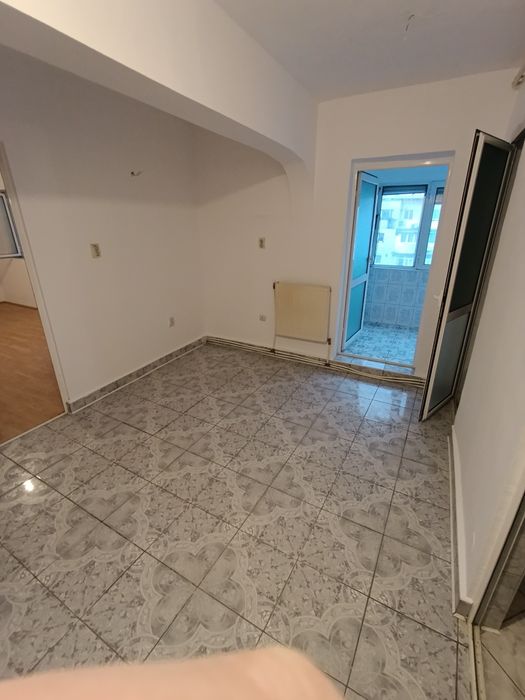 Garsoniera de vânzare 47,5 mp