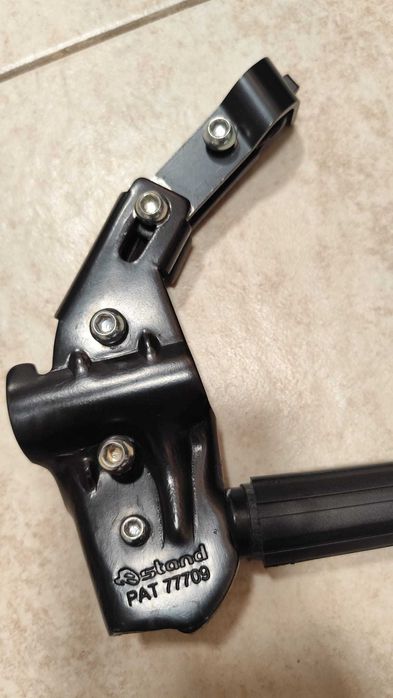 Cric bicicleta cu prindere laterala -universal