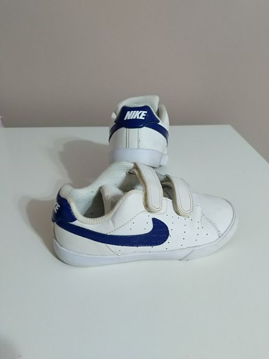 Оригинални нови детски маратонки Nike 27 естествена кожа