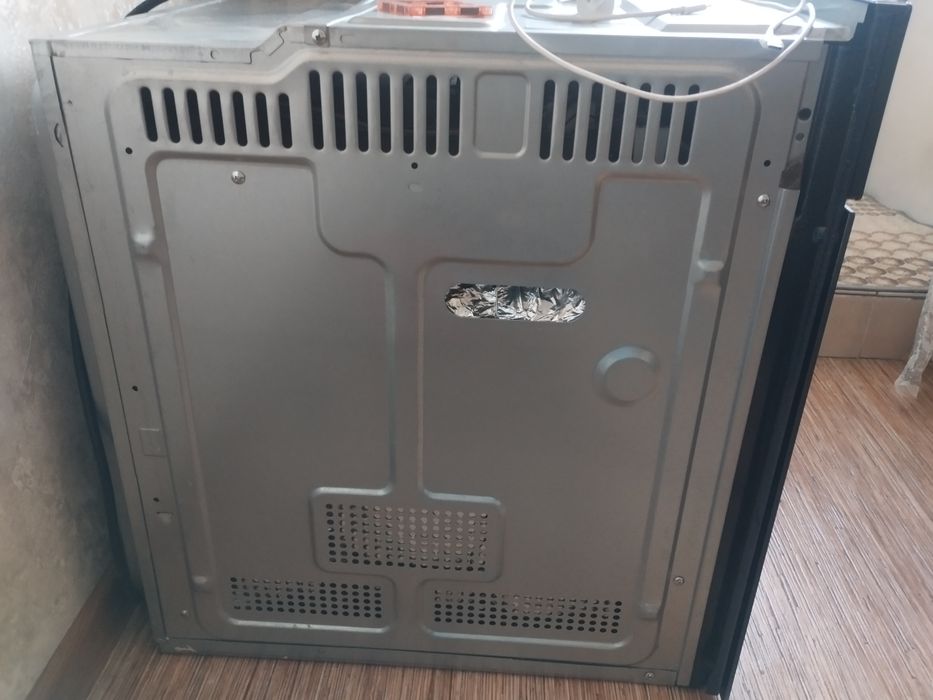 Духовой шкаф Samsung