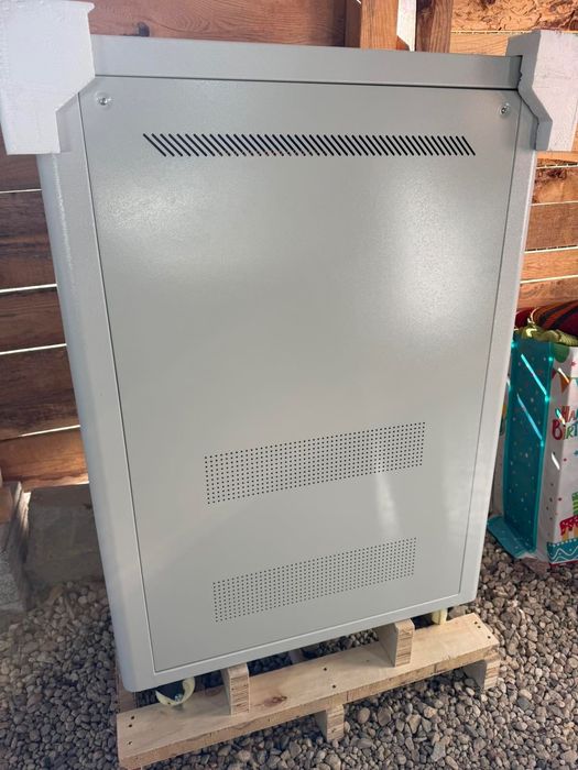 Нов стабилизатор трифазен 80 KVA