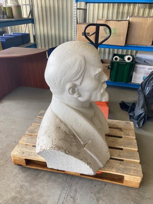 Продам Бюст Ленина