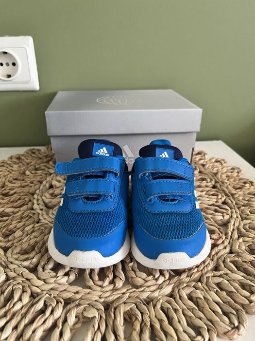 Маратонки Adidas