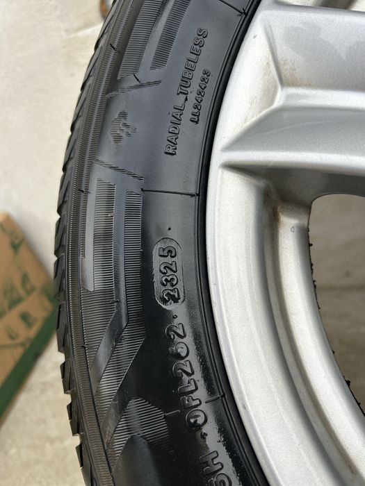 jante originale VW + anvelope iarnă – stare foarte bună!