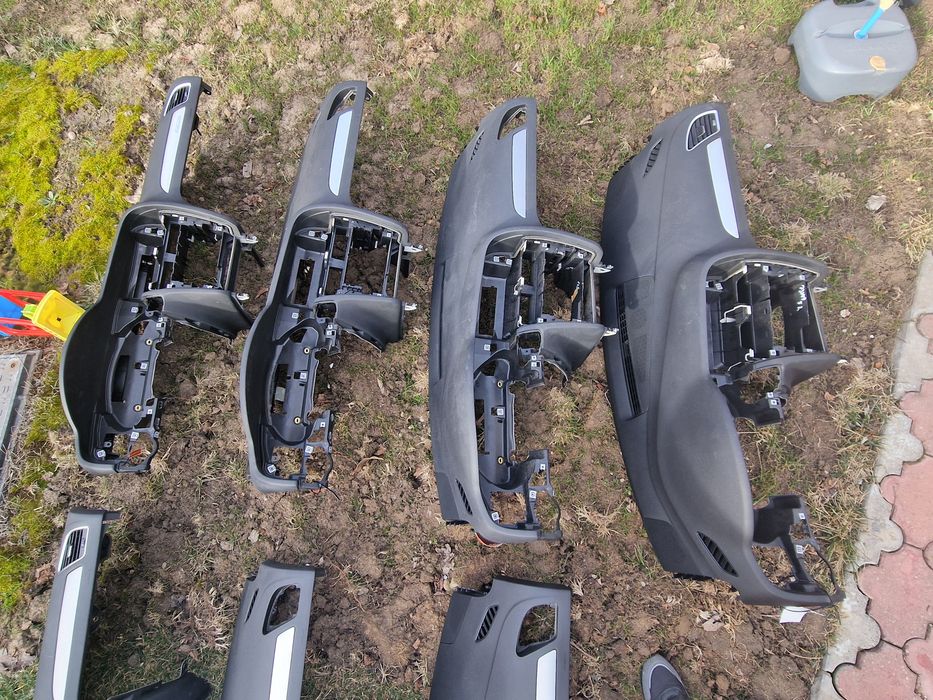 Plansa bord Audi a4 original