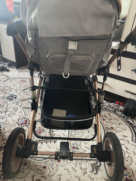 Продам коляску в хорошем состоянии