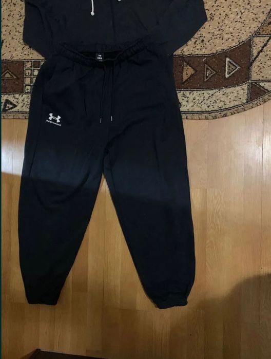 Мъжки спортни екипи: Nike tech fleece,Nike,under armour