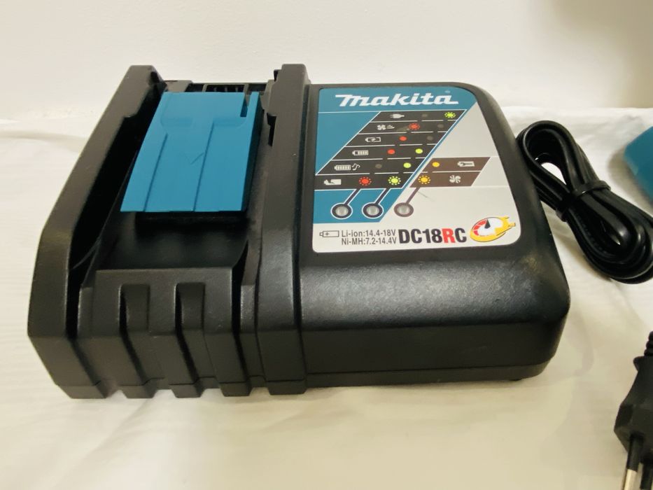 Makita filetanta DDF 484