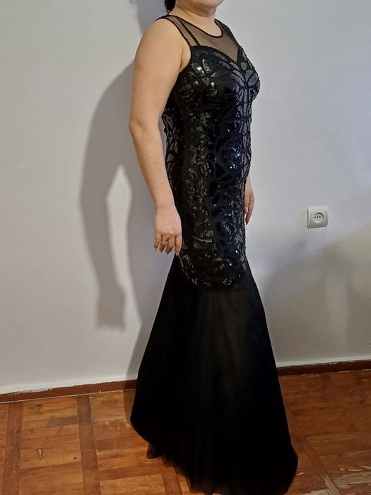 Вечерние платья женские