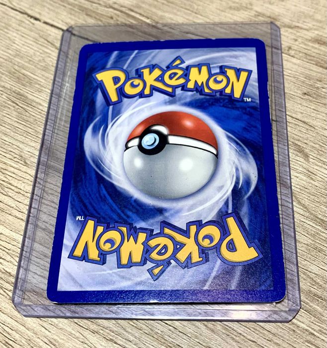 2001 Kabutops Neo Discovery Pokemon Card