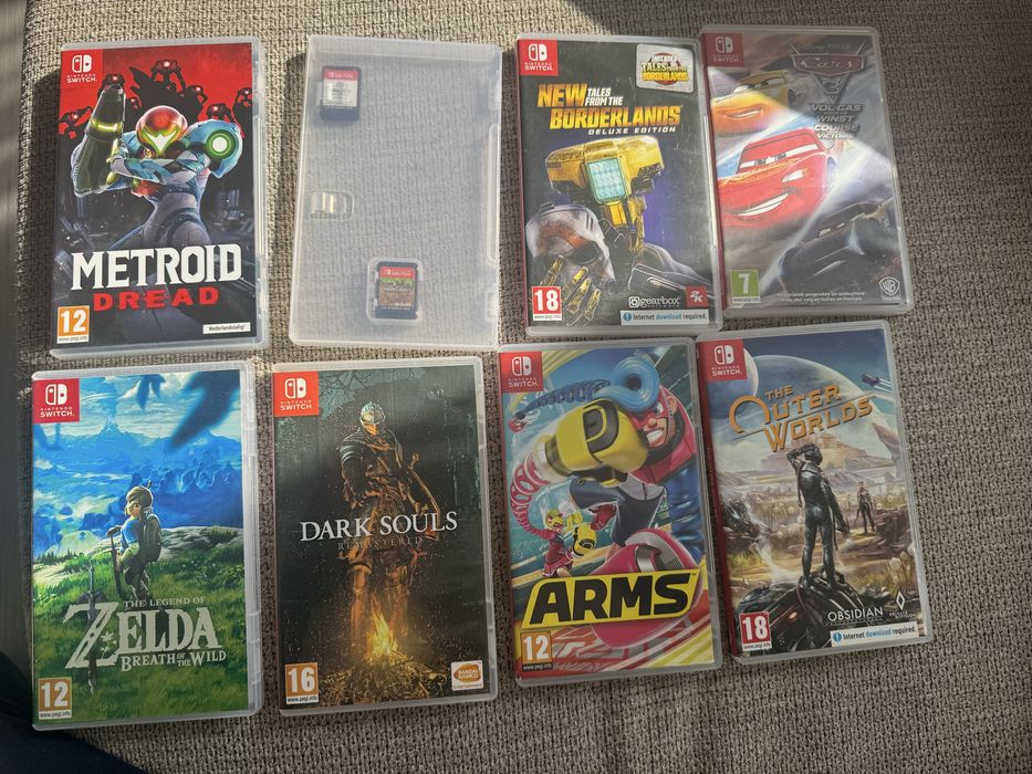 Nintendo switch Arms , Zelda , Pokemon