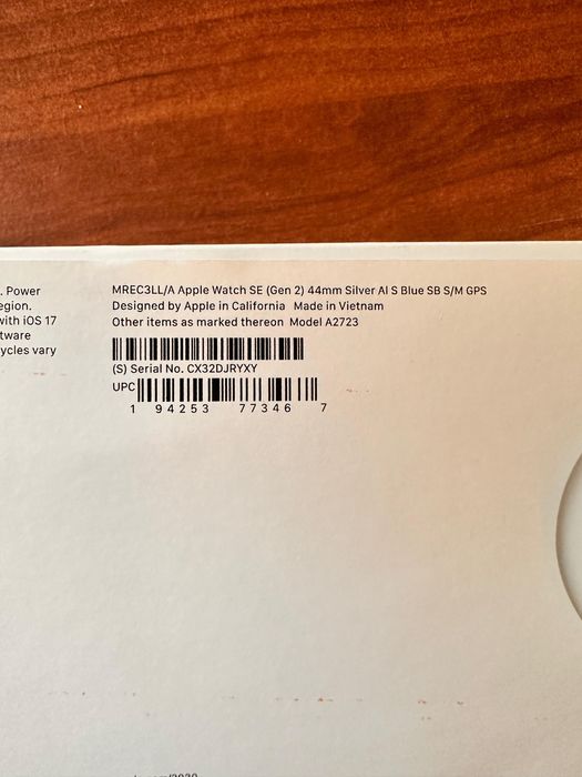 Продам часы Apple watch SE2