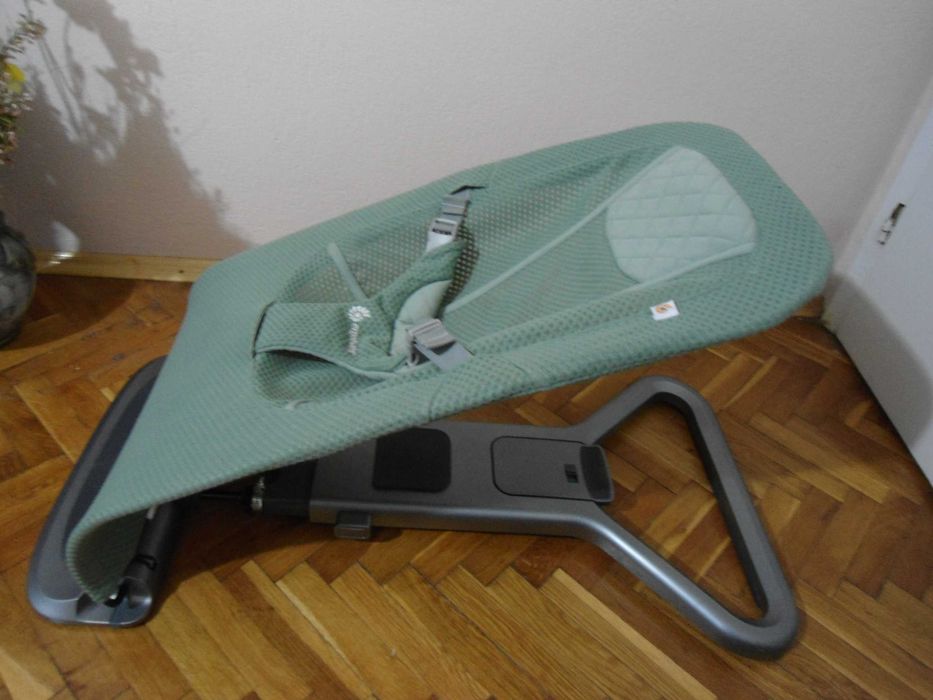 Бебешка люлка-шезлонг