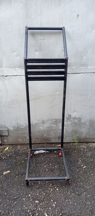 Продам стойку под лодочный мотор