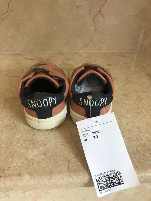 Деткси обувки  HM 18/19 Снупи
