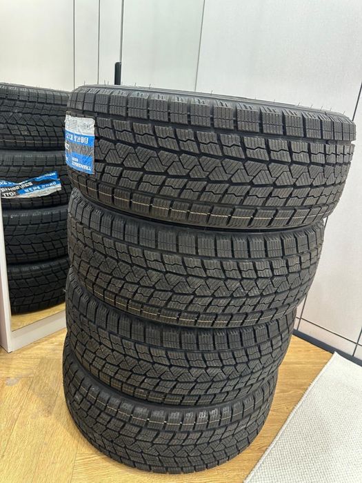 Продам шины липучка