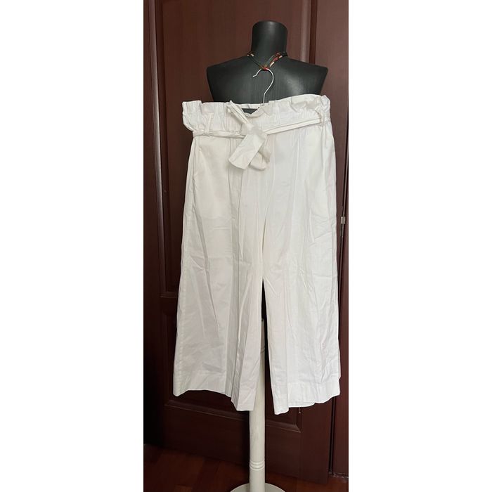 Pantaloni albi largi culottes