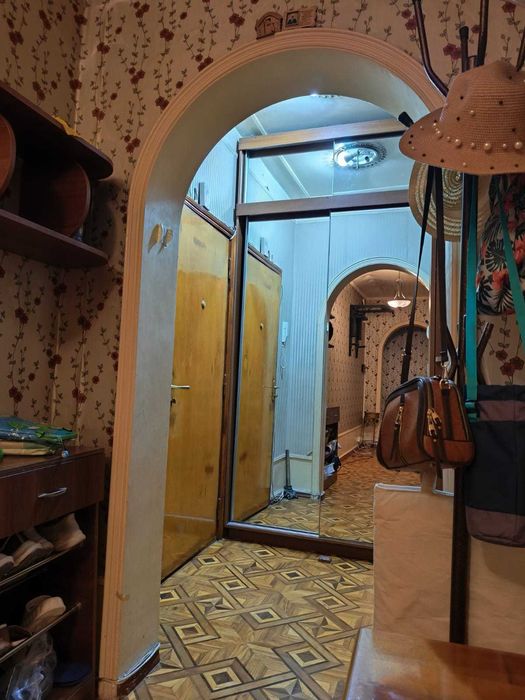 Продается уникальная 5-ти комнатная квартира Ц-14 Хадра