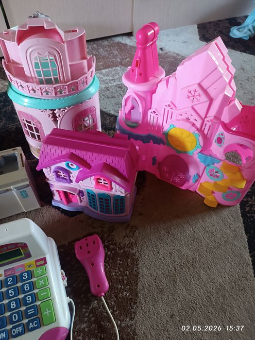 Продам игрушки все,что на фото.