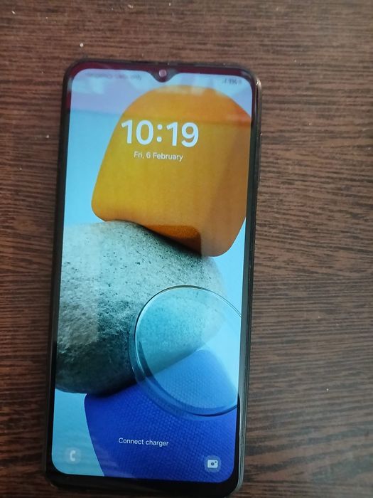 Vând Samsung M23