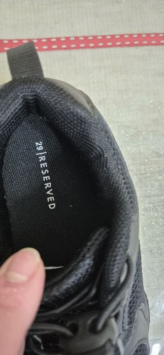 Adidasi Reserved marimea 29