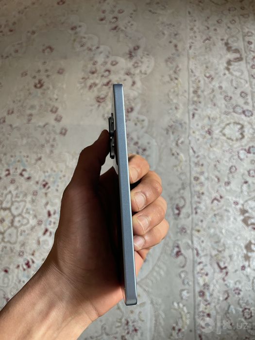 Redmi Note 13 8/128Gb sotiladi!