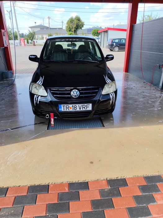 Vând Volkswagen fox