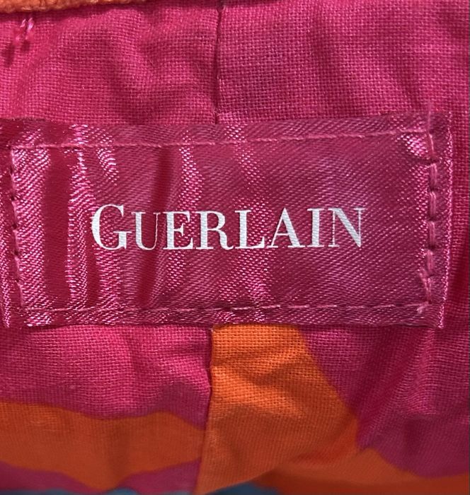 Дамска чанта с уникална цветна комбинация Guerlain