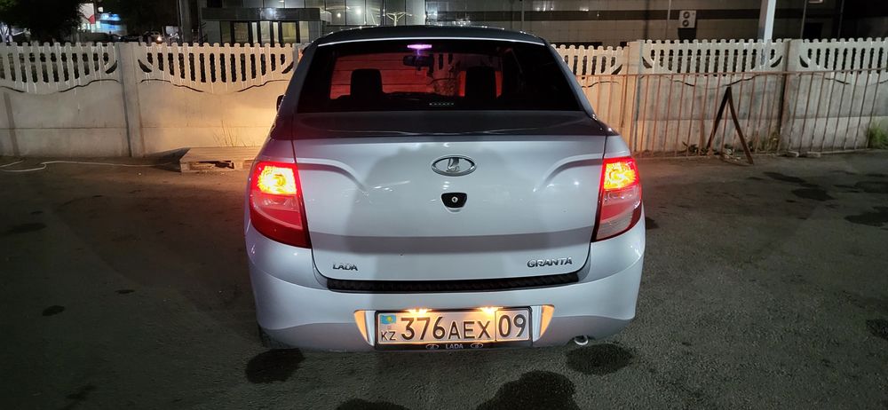 Lada Granta 2190