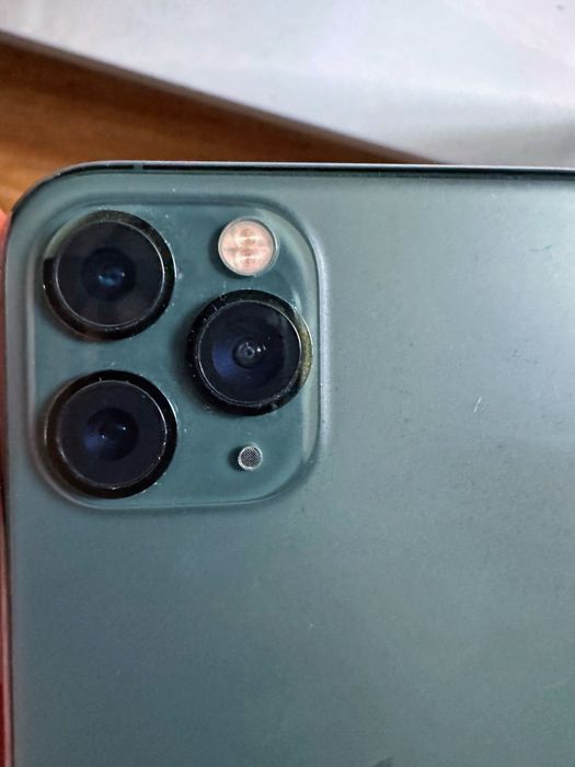 iPhone 11 Pro 256GB – отключен, чист, б/у