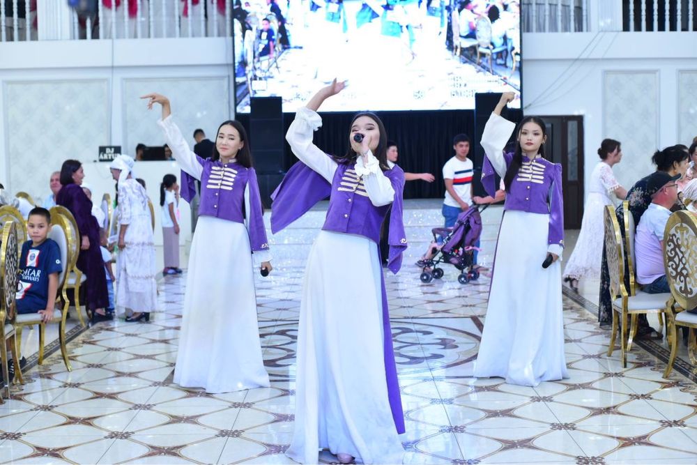 Костюмдар сатылады состояние