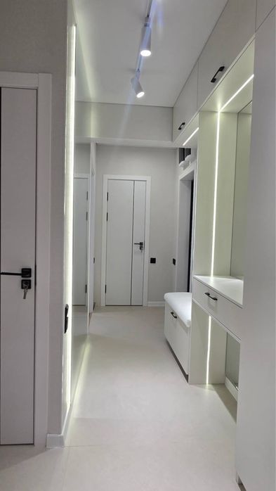 2в3 центр Саид Барака 65 м2 с ремонтом мебелью и технико