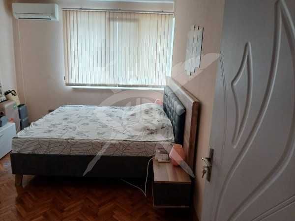 Тристаен апартамент в Поморие 94129