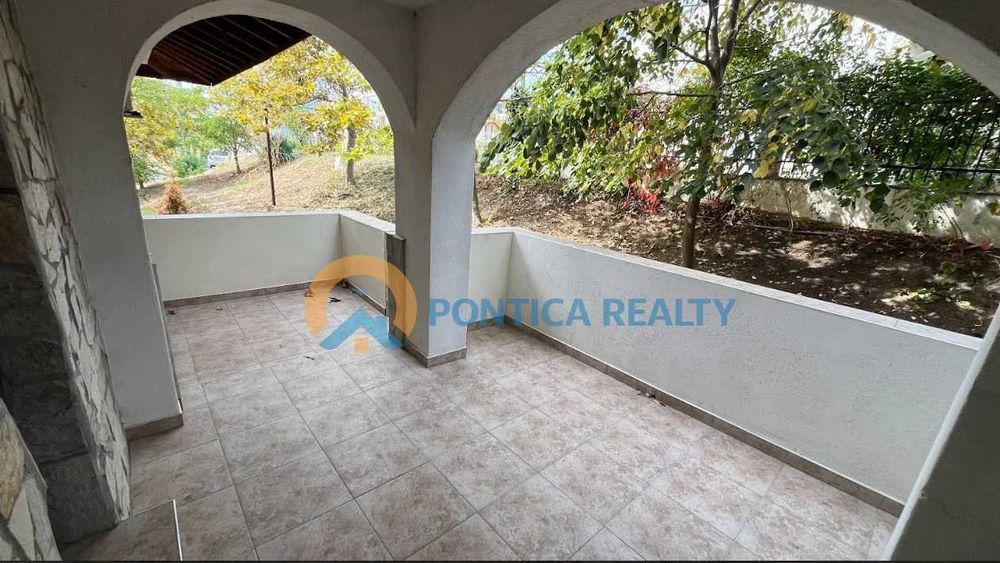 Голям тристаен апартамент в комплекс Етъра