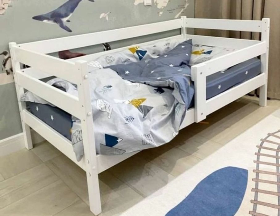 Кроватка детская