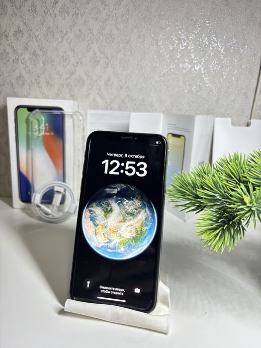 IPhone X в идеальном состояний